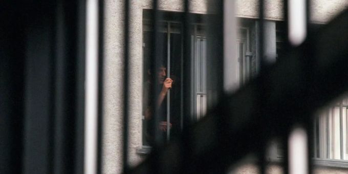Blick aus dem Fenster in einem Strafvollzug. (Symbolbild) Gefängnis Zürich