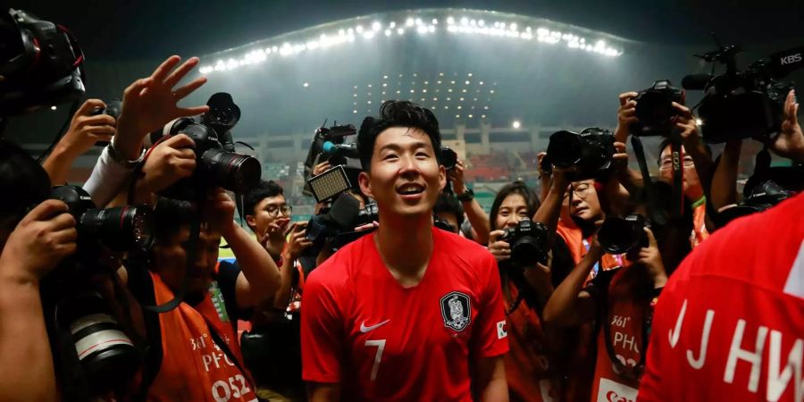 Der Koreaner Heung-min Son gewinnt mit seinem Team die Asienspiele im Fussball.