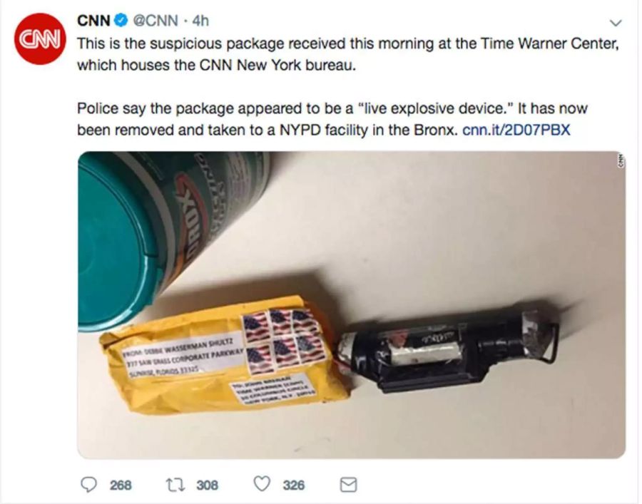 Dieser Screenshot aus dem Twitter-Account von CNN zeigt das explosive Gerät, das an die New Yorker Zentrale des TV-Sender geliefert wurde. Das Päckchen mit der mutmasslichen Rohrbombe war an den ehemaligen CIA-Direktor Brennan adressiert.