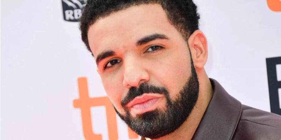 Rapper Drake kommt zur einer Film-Premiere.