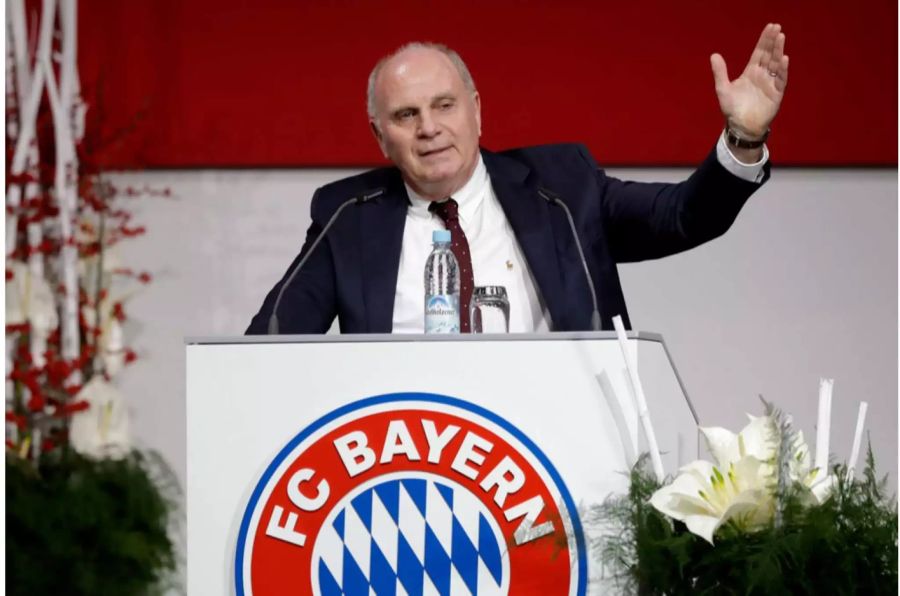 Uli Hoeness ist aktueller Präsident bei Bayern München.