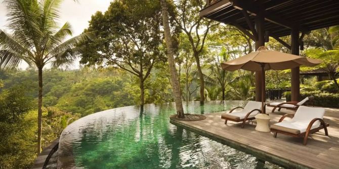 Infintiy-Pool in Bali.