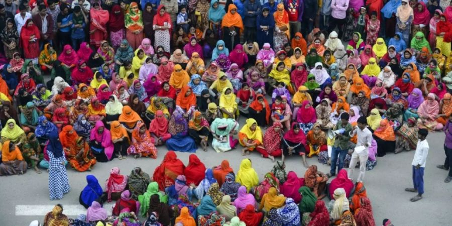 Proteste von Textilarbeitern in Bangladesch