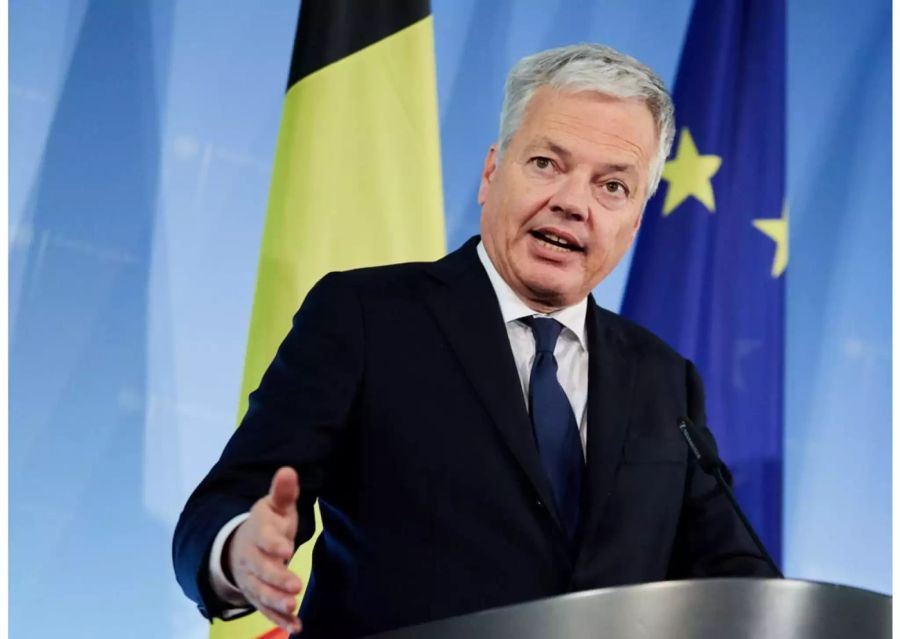 Es kandidieren der belgische Aussenminister Didier Reynders...