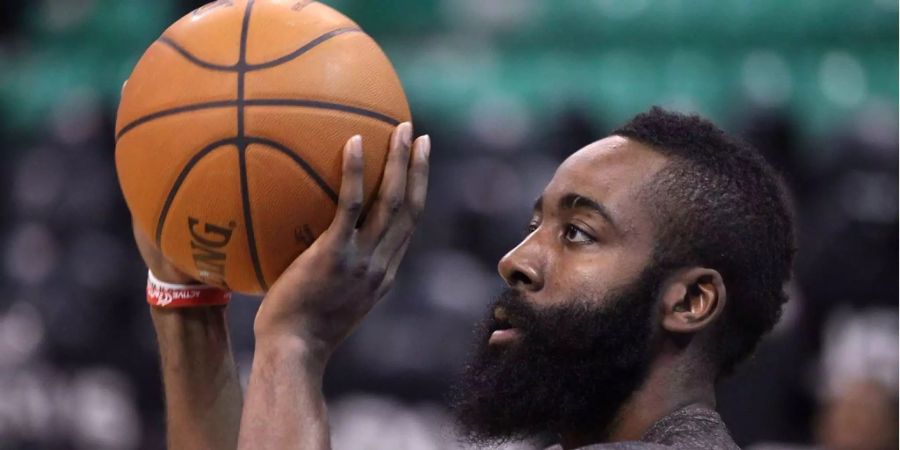 James Harden ist mit 56 Punkten der Mann des Spiels.