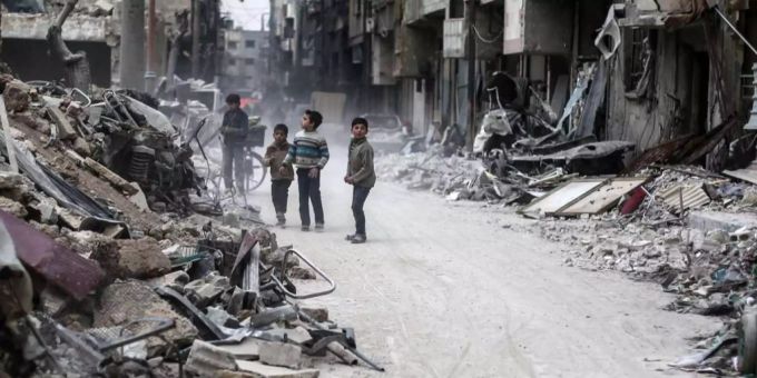 Mindestens zehn Tote - Angriff der Anti-IS-Koalition in Syrien