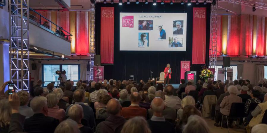 Der Schweizer Buchpreis findet am 11. November im Rahmen der BuchBasel statt.