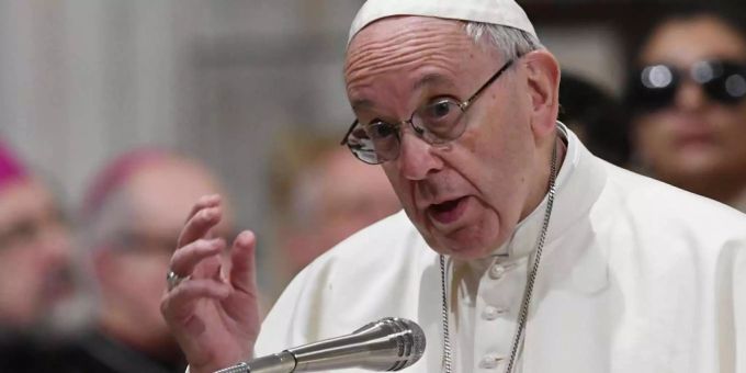 Der Papst Franziskus. kanada indigene völker