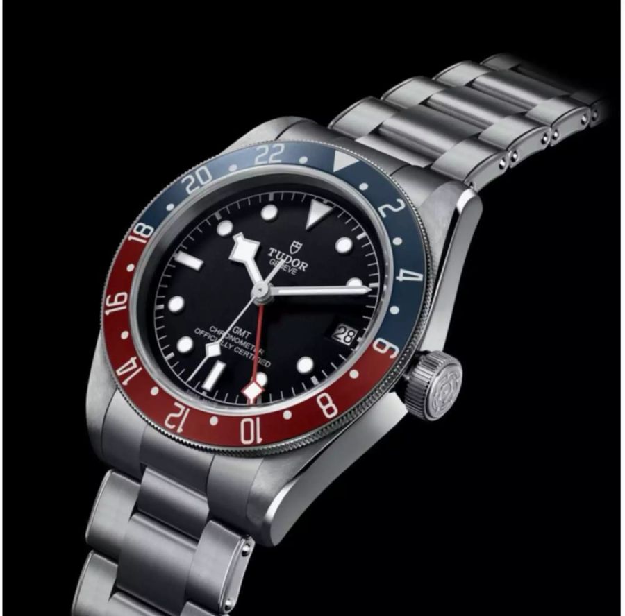 Die Tudor Black Bay GMT Pepsi gibts ab 3400 Franken.