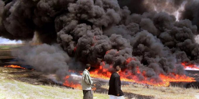 Die Pipeline wurde von einer Explosion getroffen (Symboldbild). Die Pipeline wurde von einer Explosion getroffen (Symboldbild).