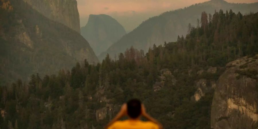 Der Rauch des «Ferguson Feuers» über dem Yosemite-Park.