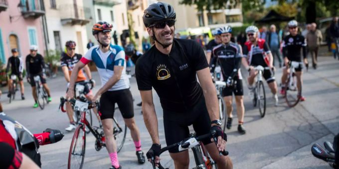 Ex-Radprofi Fabian Cancellara macht sich bereit zum Start zum Rennen zwischen Melide nach Carona im Rahmen der Bike Emotions, Chasing Cancellara Serie mit Ex-Radprofi Fabian Cancellara, am Samstag, 23. September 2017 in Melide. Ex-Radprofi Fabian Cancellara macht sich bereit zum Start zum Rennen zwischen Melide nach Carona im Rahmen der Bike Emotions, Chasing Cancellara Serie mit Ex-Radprofi Fabian Cancellara, am Samstag, 23. September 2017 in Melide.