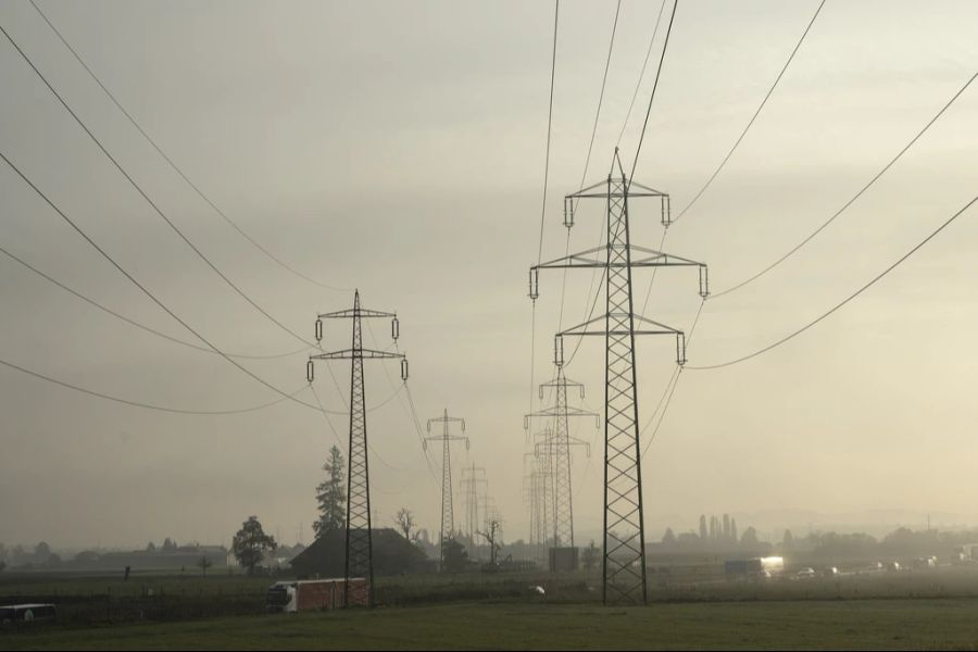 Ein Budgetposten der stark ansteigen wird, sind vielerorts die Stromkosten. (Symbolbild)