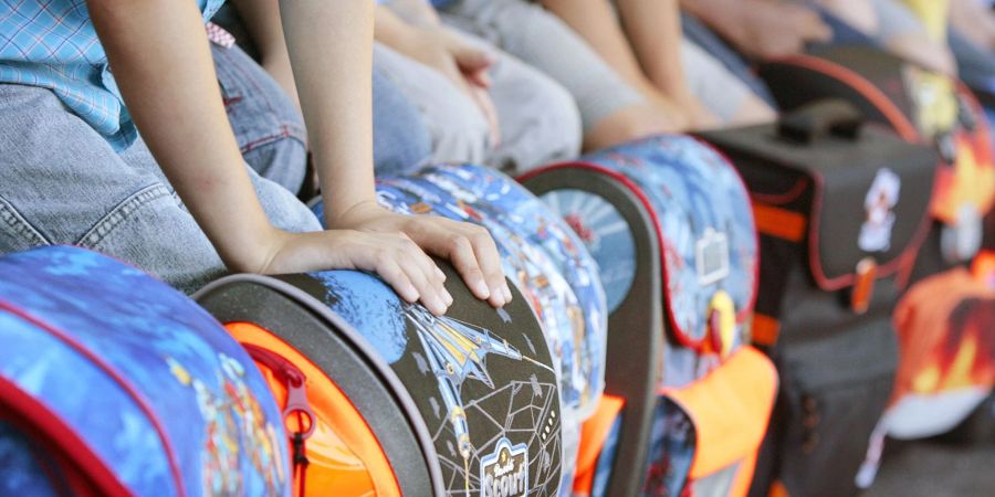 Erstklässler bei der Einschulung. Insgesamt wurden rund 830.600 Kinder in diesem Jahr eingeschult.