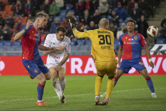 Beim letzten Zu-Null-Spiel des FC Basel in der Super League gegen den FC Winterthur erzielte Bradley Fink das 2:0. fc basel