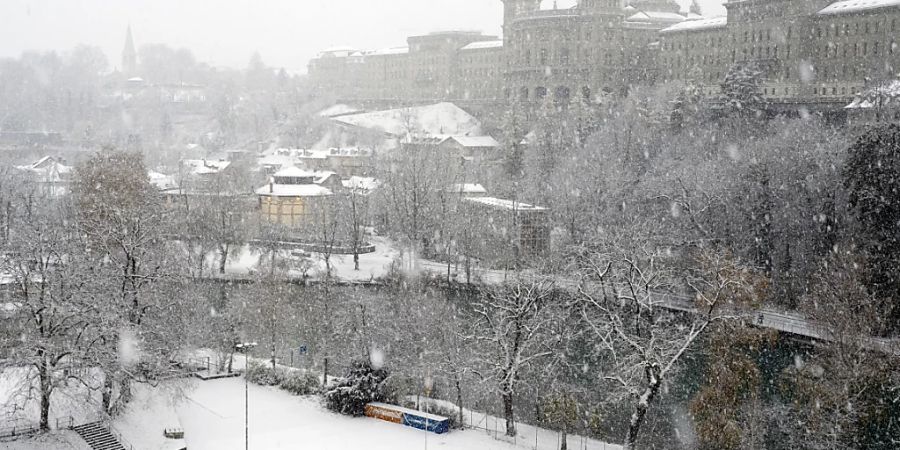 Im Bundeshaus tritt heute Montagnachmittag erstmals das neue Parlament zusammen. (Archivbild)