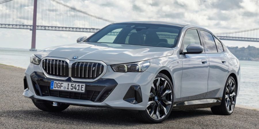 BMW i5