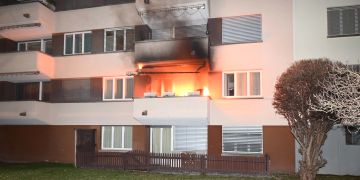 Sargans: Balkonbrand bei Mehrfamilienhaus