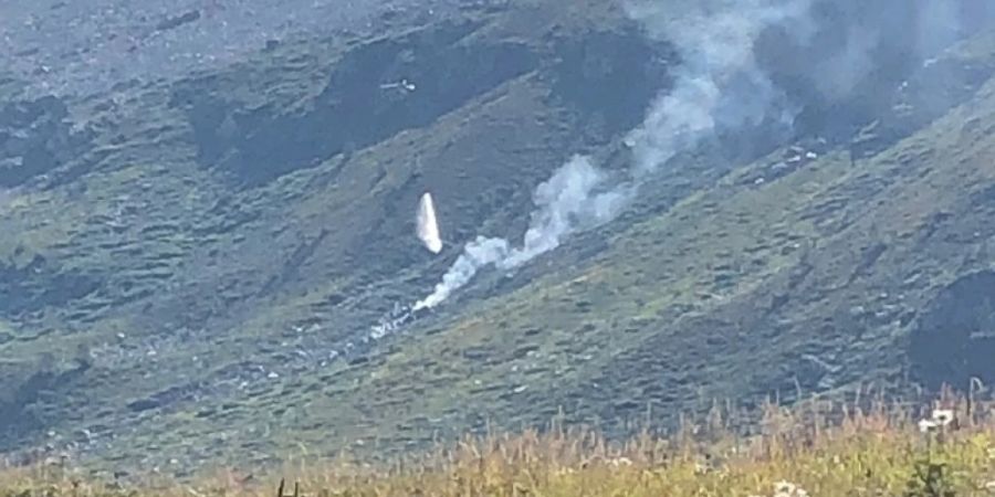 Im August 2019 stürzte am Simplon ein Flugzeug mit drei Menschen an Bord ab. Die Maschine brannte nach dem Aufprall teilweise aus.