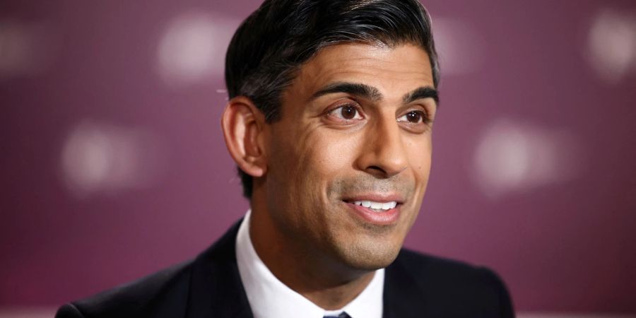 Der britische Premierminister Rishi Sunak blickt positiv in die Zukunft.