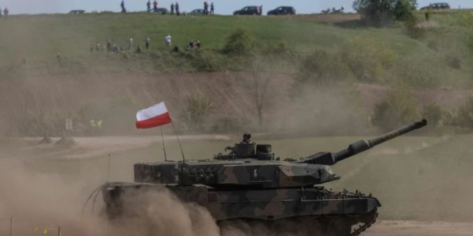 Polnischer Leopard-Panzer bei Manöver im Mai leopard panzer