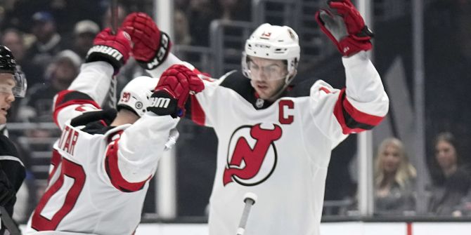 New Jersey Devils Hischier