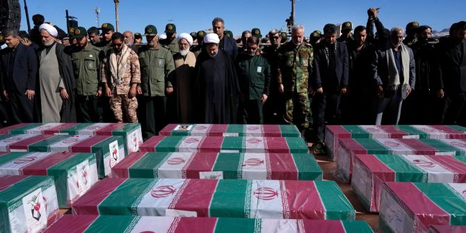 Trauerzeremonie nach Anschlag im Iran