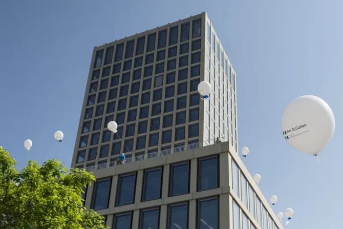 Fachhochschule