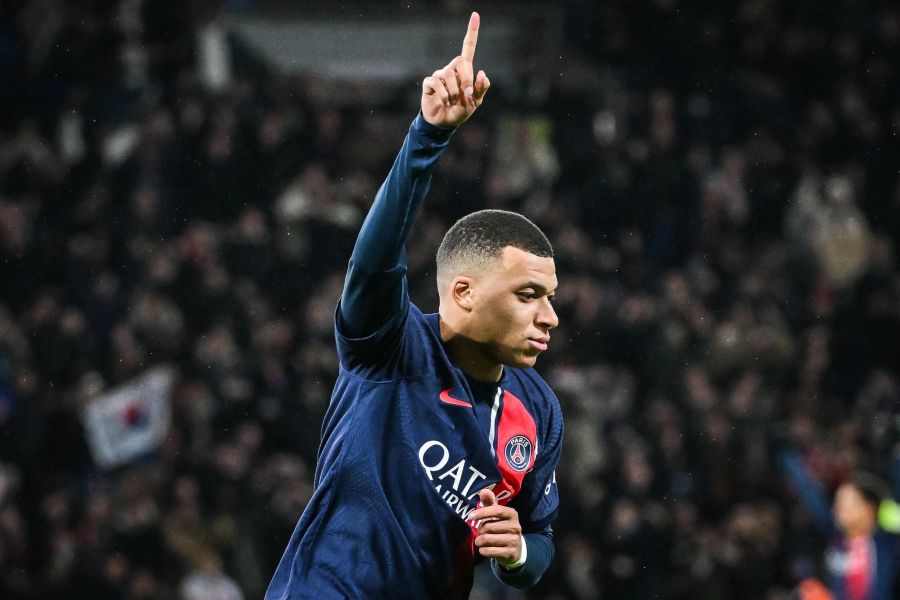 Starstürmer Kylian Mbappé steht bei Paris Saint-Germain einmal mehr im Fokus.