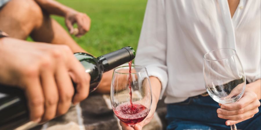 Rotwein bleibt im Vergleich zu anderen Weinsorten länger frisch.