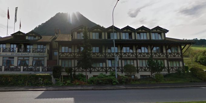 Das Hotel und Restaurant Postillon in Buochs steht seit geraumer Zeit leer. Deswegen soll es nun vorübergehend als Unterkunft für Geflüchtete dienen. Postillon flüchtlinge