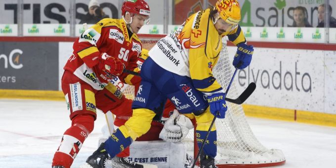 In Biel finden die Davoser um Stransky kaum Platz vor, trotzdem findet der Topscorer am Ende eine Lücke. EHC Biel HC Davos