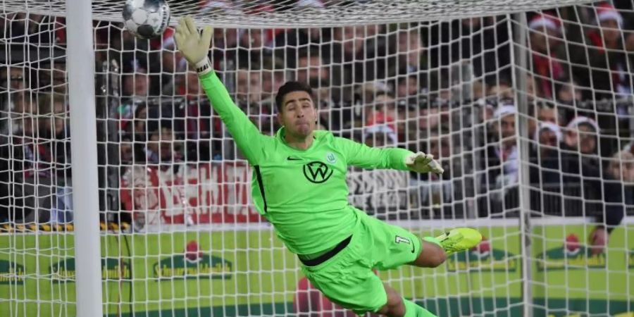Koen Casteels verlängerte seinen Vertrag beim VfL Wolfsburg. Foto: Patrick Seeger/dpa