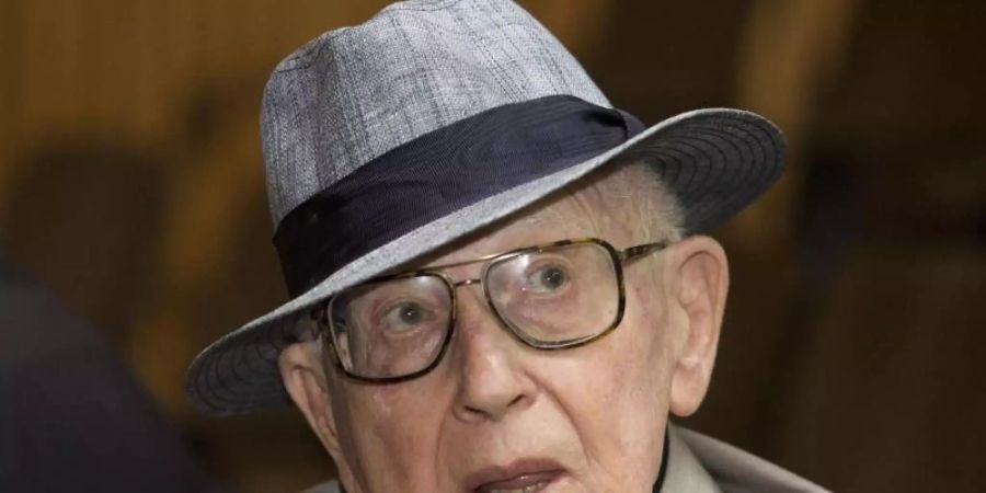 Branko Lustig, kroatischer Filmproduzent und Holocaust-Überlebender, ist tot. Foto: Abir Sultan/epa/dpa