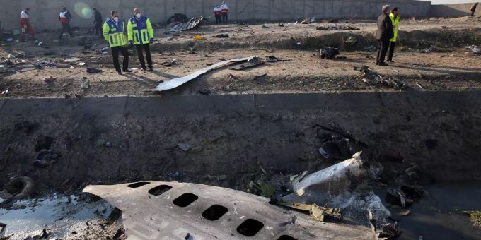 176 Tote - Ukrainische Boeing in Teheran abgestürzt