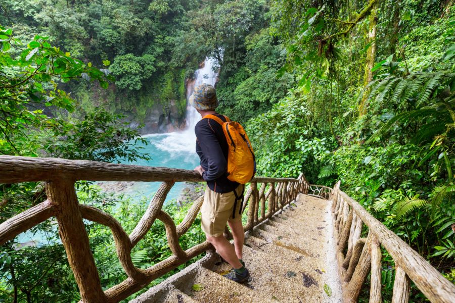 rentner in costa rica