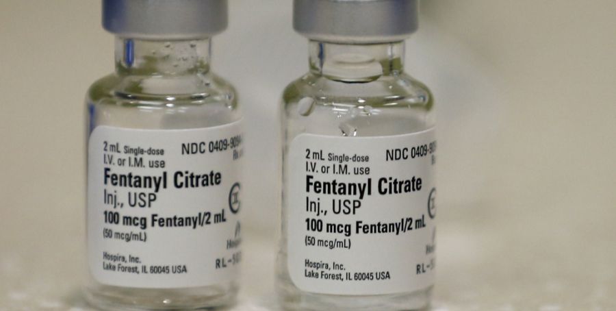 Fentanyl ist ein synthetisches Opioid, das 50-mal stärker ist als Heroin.