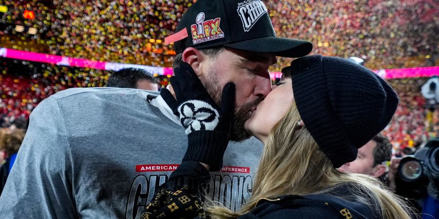 Taylor Swift Travis Kelce