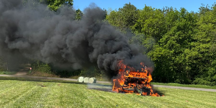 Brand der Ballenpresse