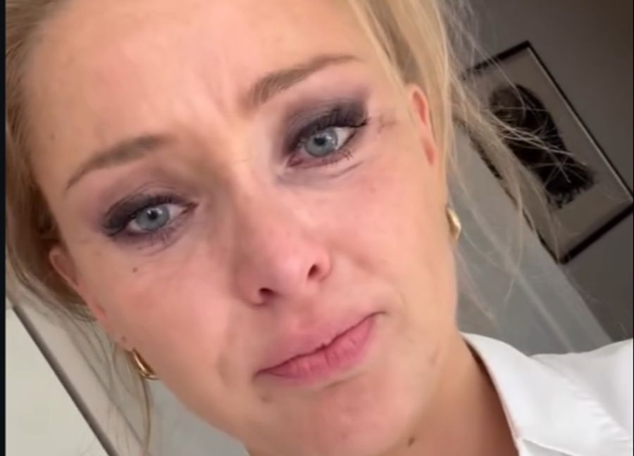 Obwohl sie stets versucht, positiv zu bleiben, holt es auch sie ein – unter Tränen zeigt Patrice, wie es ihr wirklich geht.