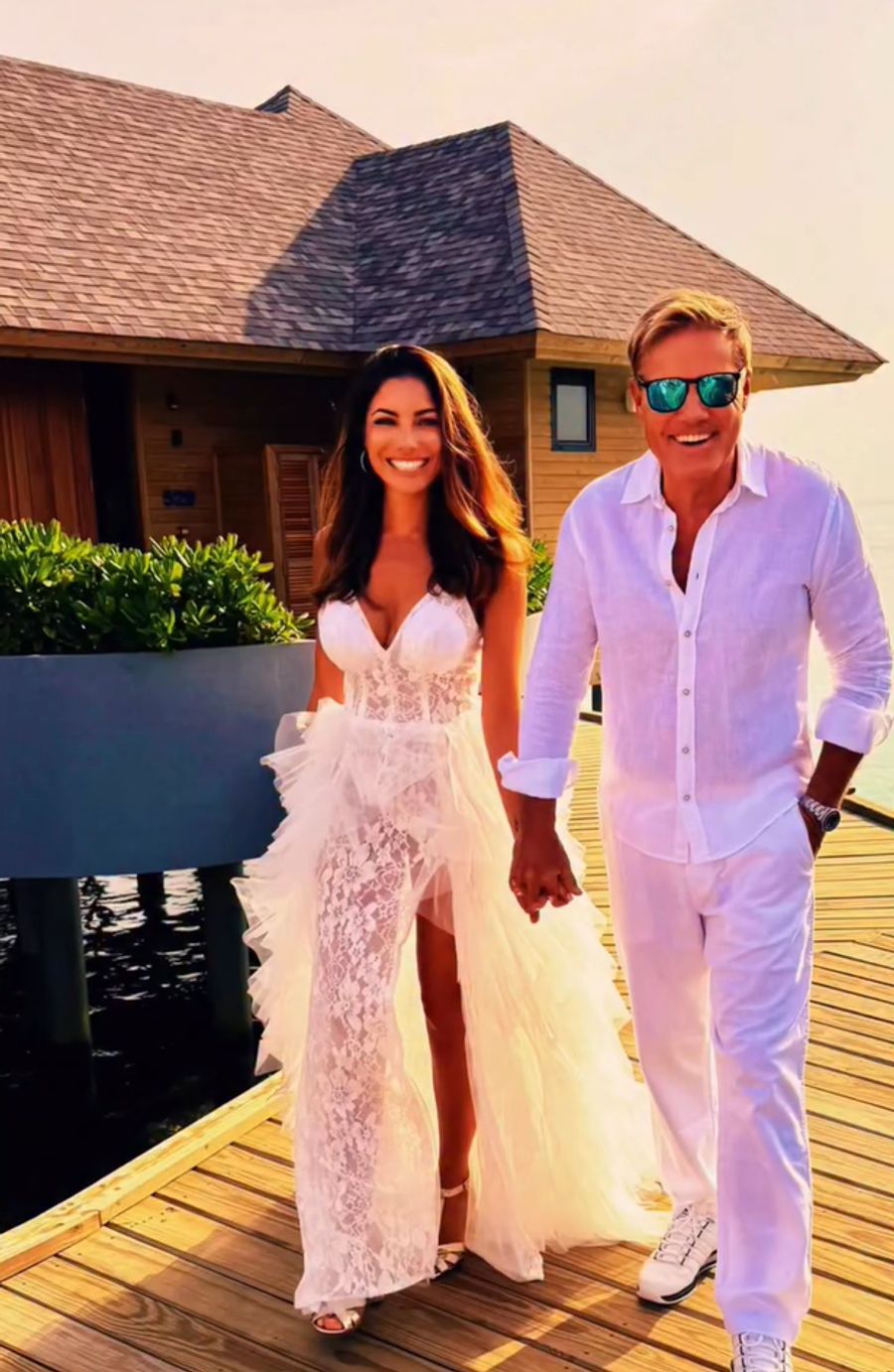 Die Hochzeit fand auf den Malediven statt.