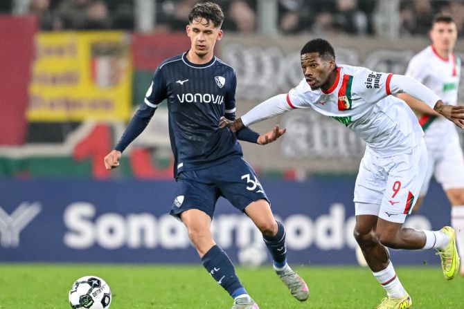 Samuel Essende Augsburg YB