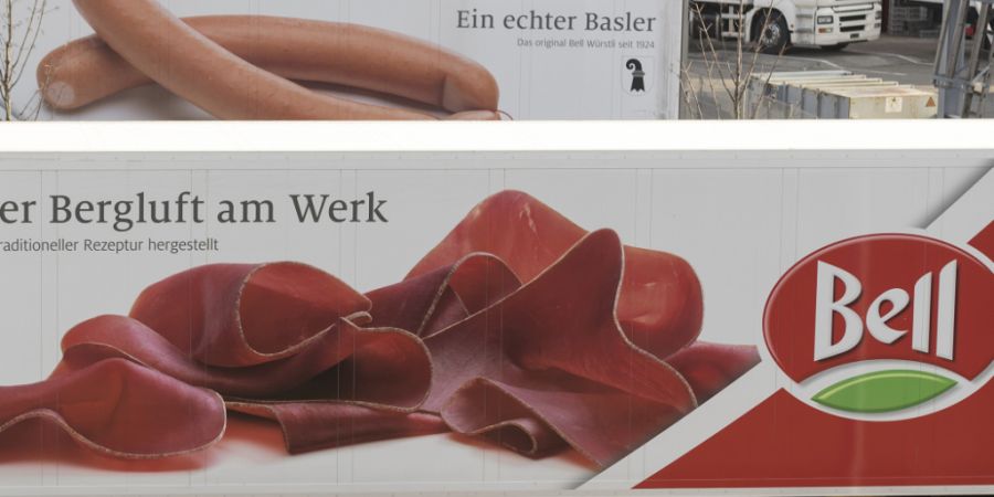 Der Fleischverarbeiter Bell hat im vergangenen Jahr den Umsatz gesteigert, zugleich aber weniger Gewinn erzielt. Grund für Letzteres sind Investitionen in die Modernisierung der Produk...