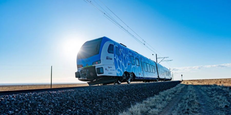 Ein wasserstoffbetriebener Zug des Ostschweizer Bahnunternehmens Stadler hat sich einen Eintrag im Guinnessbuch der Weltrekorde gesichert.