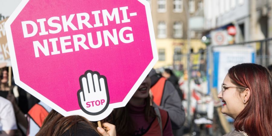 Die Stadt St. Gallen lanciert eine Meldeplattform gegen sexuelle Übergriffe und Diskriminierungen. (Symbolbild)