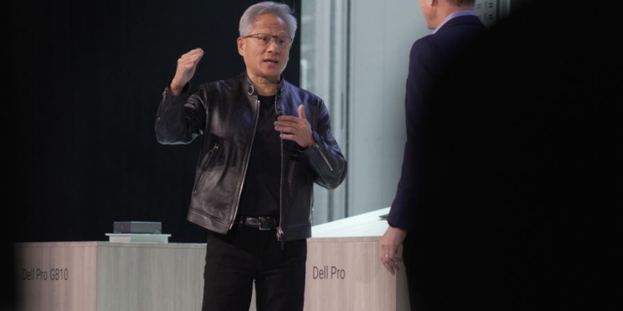 Chips von Nvidia sind eine Schlüsseltechnologie für Künstliche Intelligenz. Dem Konzern mit CEO Jensen Huang beschert das weiter rasantes Wachstum und Milliardengewinne. (Archivbild)