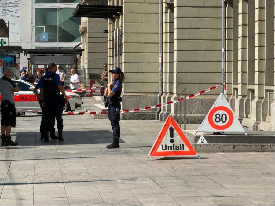 Der Bahnhof in Winterthur ist derzeit grossflächig abgesperrt.