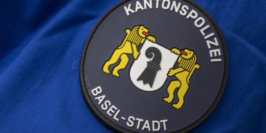 Die Polizei traf in Basel nur noch den Verletzten aus der Schlägerei an - nun sucht sie den oder die Täter. (Archivbild)