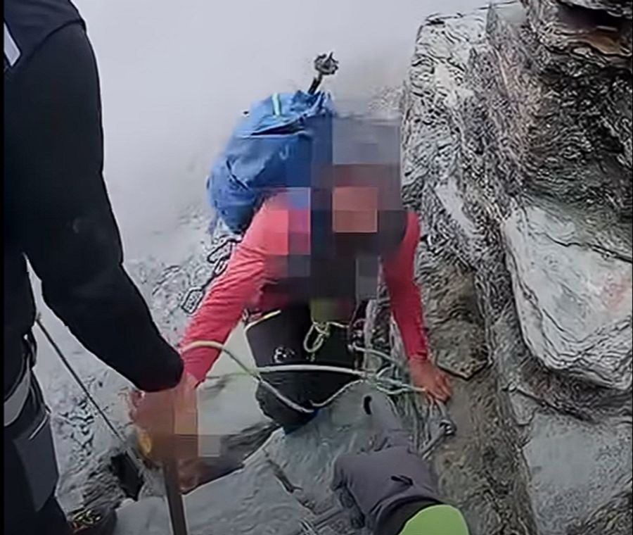 Der Bergführer hat als Konsequenz nun selber entschieden seine Lizenz abzugeben.
