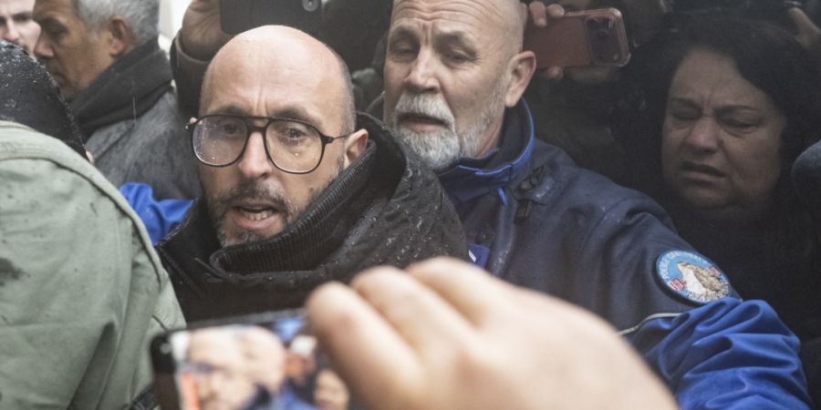 Jacques Moretti soll wegen körperlicher Gewalt gegen seine Ehefrau in Untersuchungshaft sitzen. (Archivbild)